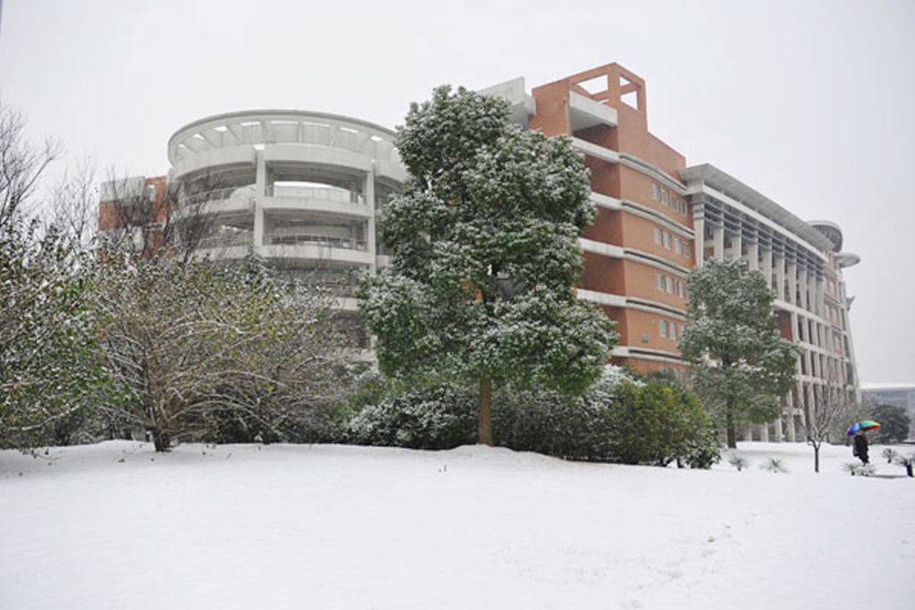 桂林航天工业学院2021年博士招聘公告